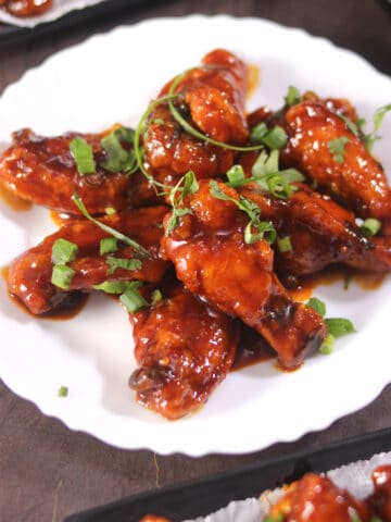 Asian chicken wings (crispy, baked), Chinese hot wings. Easy appetizer for SuperBowl, dinner party.