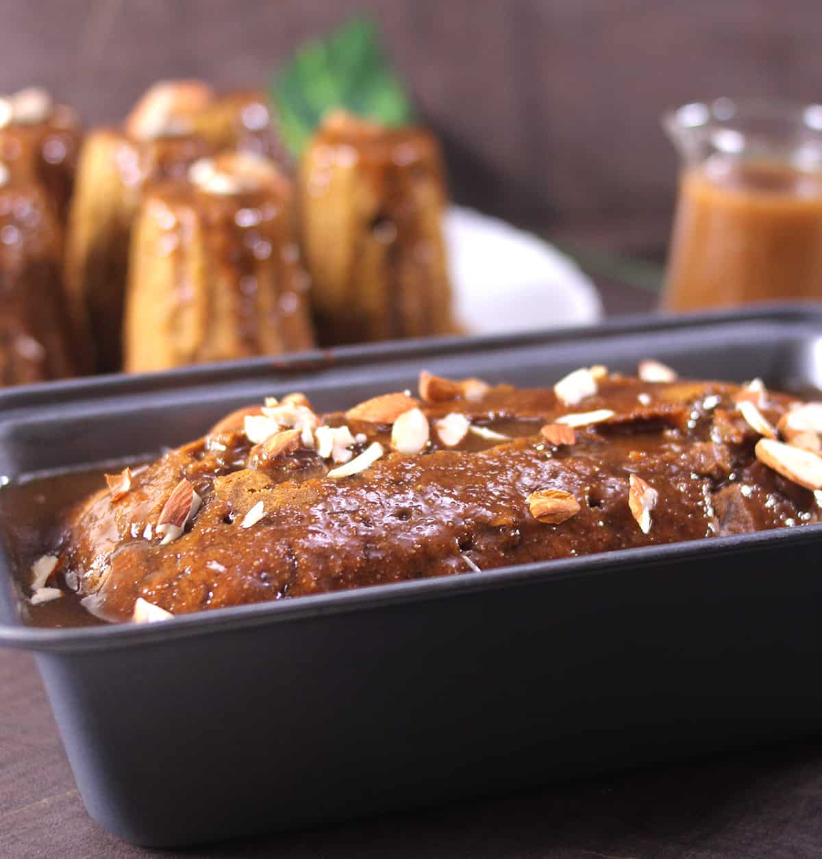 toffee pudding cake recipe or best date pudding dessert with caramel toffee sauce or butterscotch