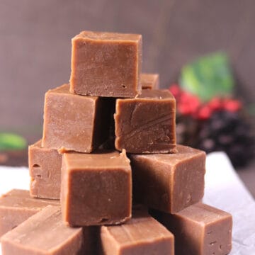 Best chocolate peanut butter fudge recipe. No bake Christmas dessert with 3 ingredients only.