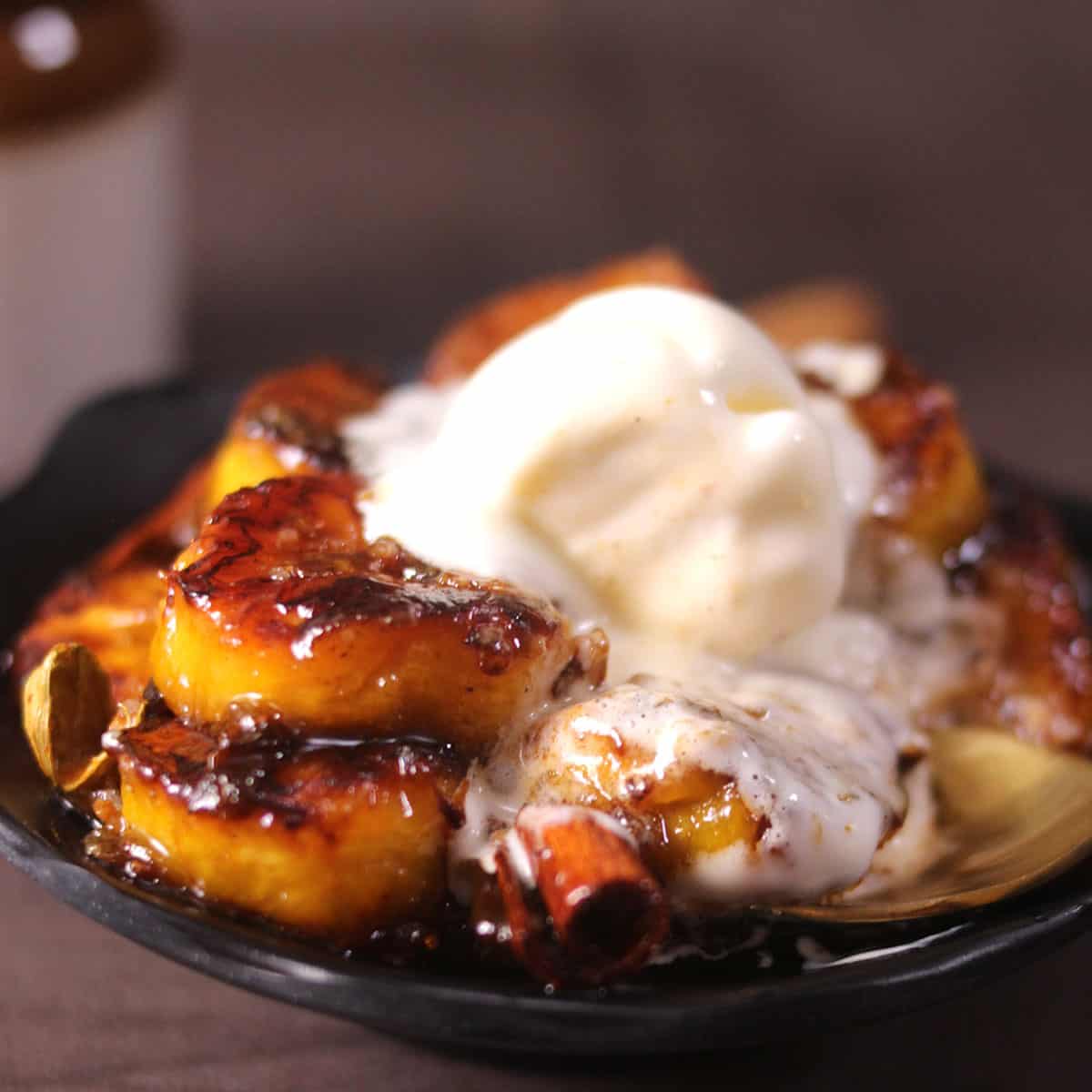 Serve caramelized plantains or bananas with vanilla ice cream or whipped cream. 