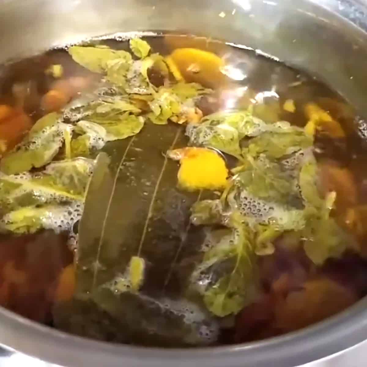 Simmer the herbal teal for 10 minutes. 