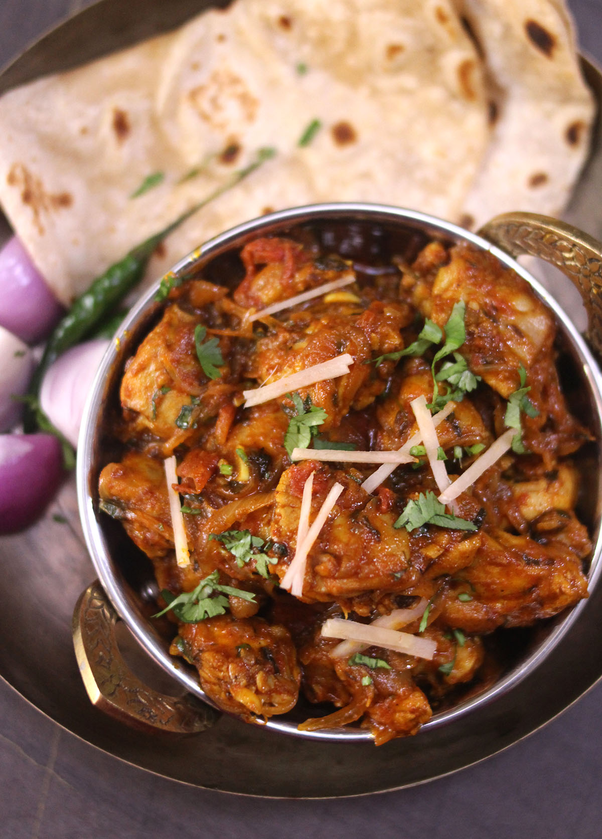 Chicken Karahi Recipe | Kadai Chicken Curry served with naan, roti or chapati. 