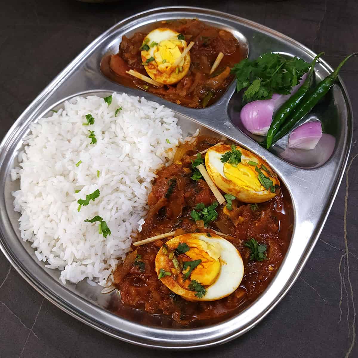 Egg kadai masala recipe - Easy egg side dish. Indian egg recipe for lunch and dinner. 