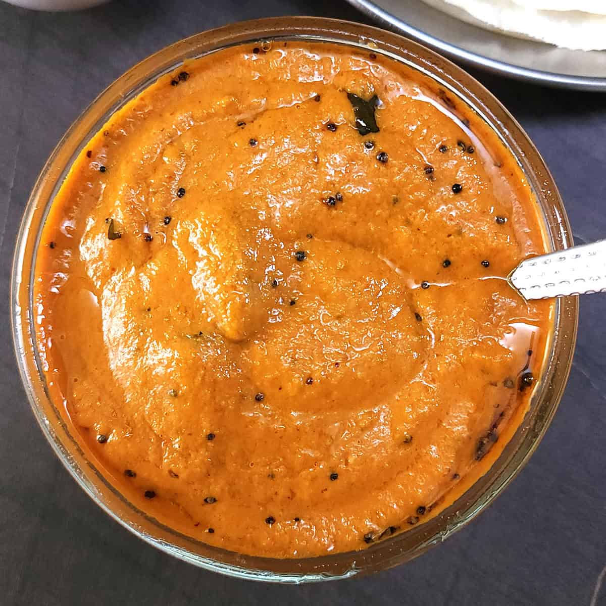 Onion Chutney - Easy Chutney recipe for dosa, idli or any Indian breakfast, lunch and snack recipes. 