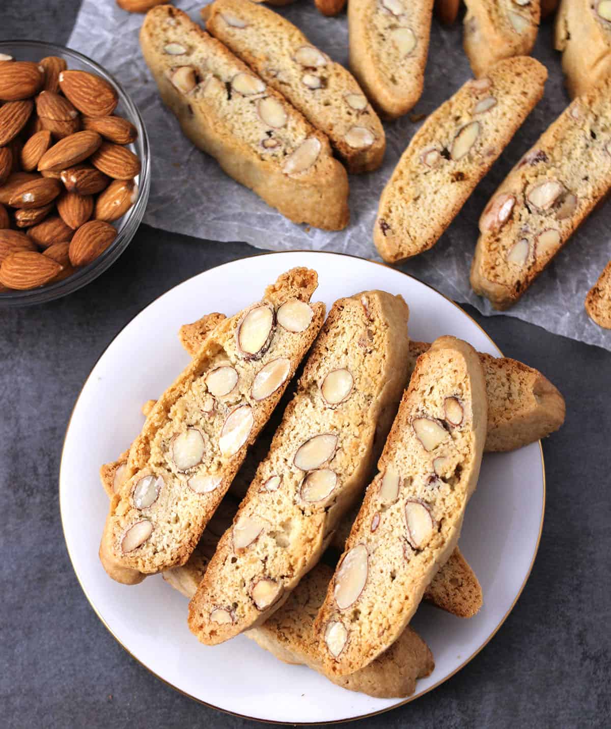 Almond Biscotti Recipe - Crunchy Almond Cookies or Biscuit.