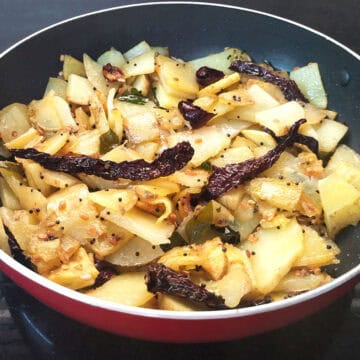 Crispy potato fry | Batate Bhajjun Upkari | Skillet Fried potatoes - potato side dish for any meal.
