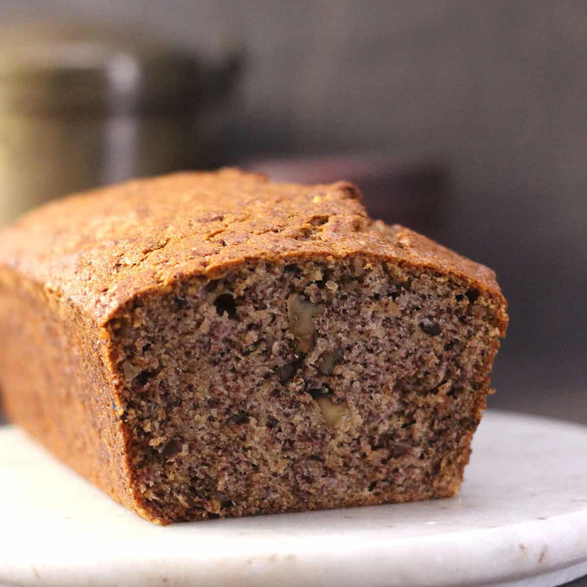 Banana walnut bread recipe - soft and moist banana bread with nuts for breakfast, snack or dessert.