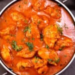 Easy garlic chicken curry recipe, Indian murgh gravy for naan, roti, rice. Simple lunch and dinner.