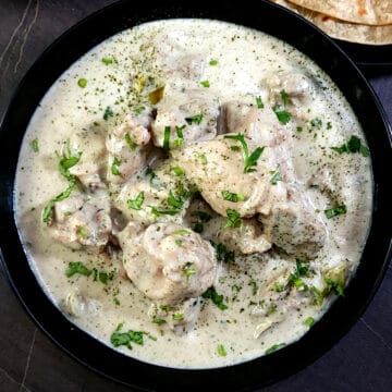 White chicken gravy (Indian malai chicken) - Easy chicken side dish for lunch and dinner.