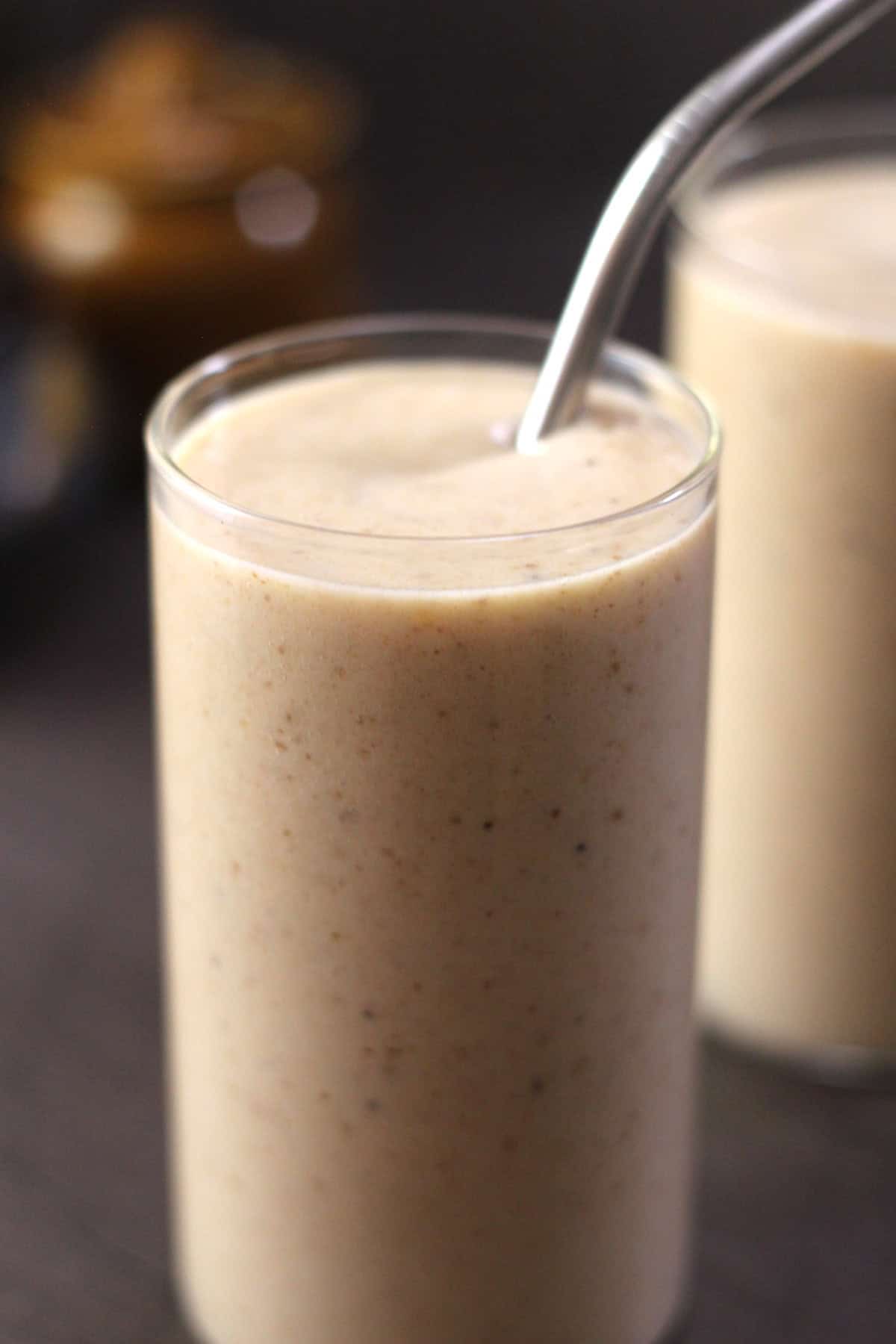 Creamy and thick banana date smoothie.