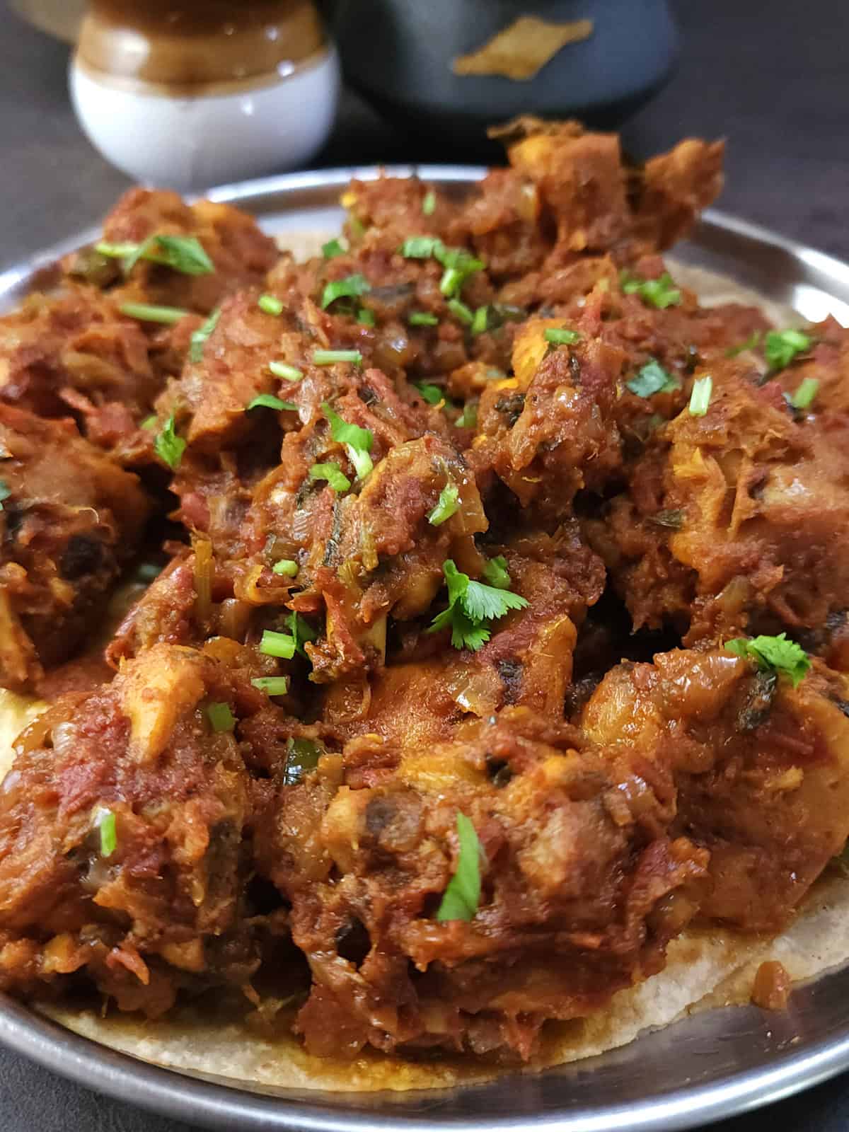 masaledar chicken dry fry recipe best served with naan, roti, chapati or steamed rice.