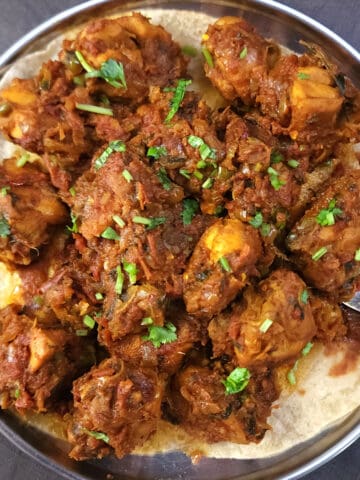 Best chicken masala fry recipe - side dish for lunch and dinner with roti, chapati, or rice.