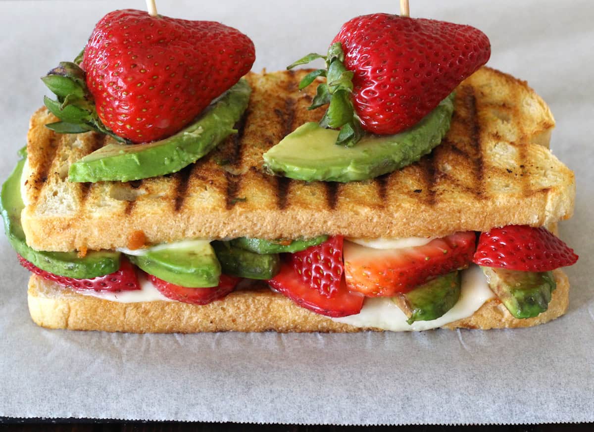 Spicy avocado strawberry grilled cheese sandwich with nut butter. 5-minute breakfast or snack.