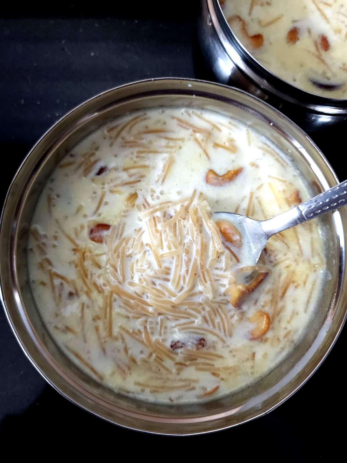 Vermicelli Kheer (Semiya or Seviyan Payasam) made with vermicelli, sugar, milk, nuts, & cardamom.