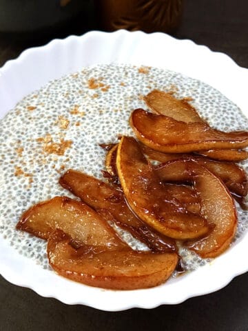 Spiced Pear Chia Pudding with caramelized pears. Overnight Make Ahead Breakfast Recipe.
