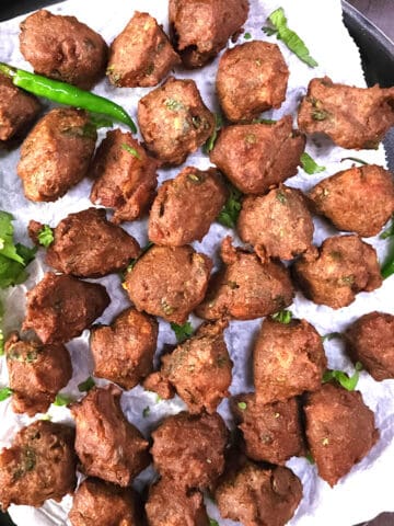 Kuttu Ke Pakore | Buckwheat Fritters for Navratri Vrat | Vegetarian, Gluten-Free Fasting Recipe.