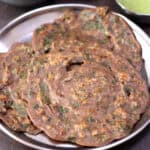 Singhara Atta Cheela | Vrat Ka Chilla | Indian Fasting Recipe for Breakfast or a Light Meal.